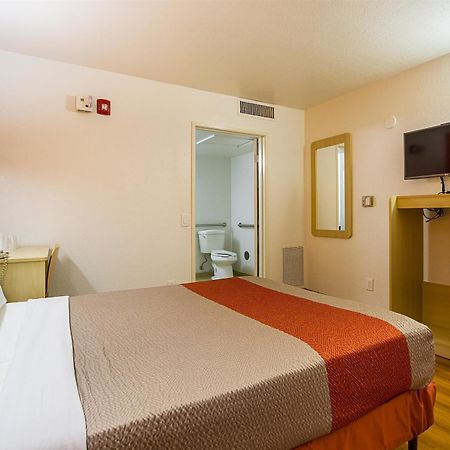 Motel 6 Mesa North Ngoại thất bức ảnh