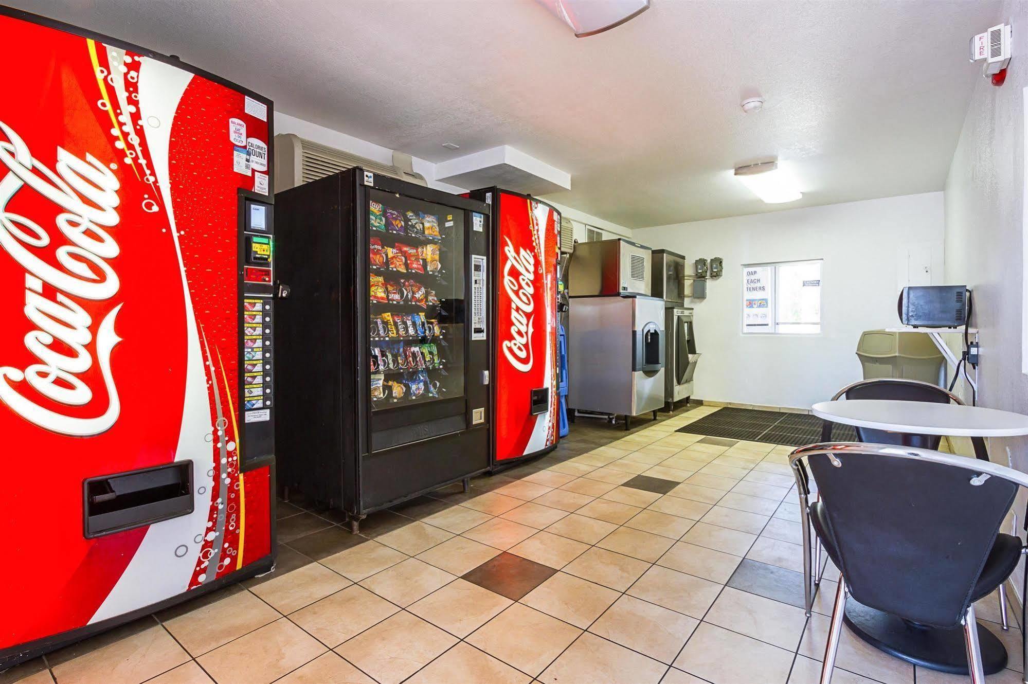 Motel 6 Mesa North Ngoại thất bức ảnh